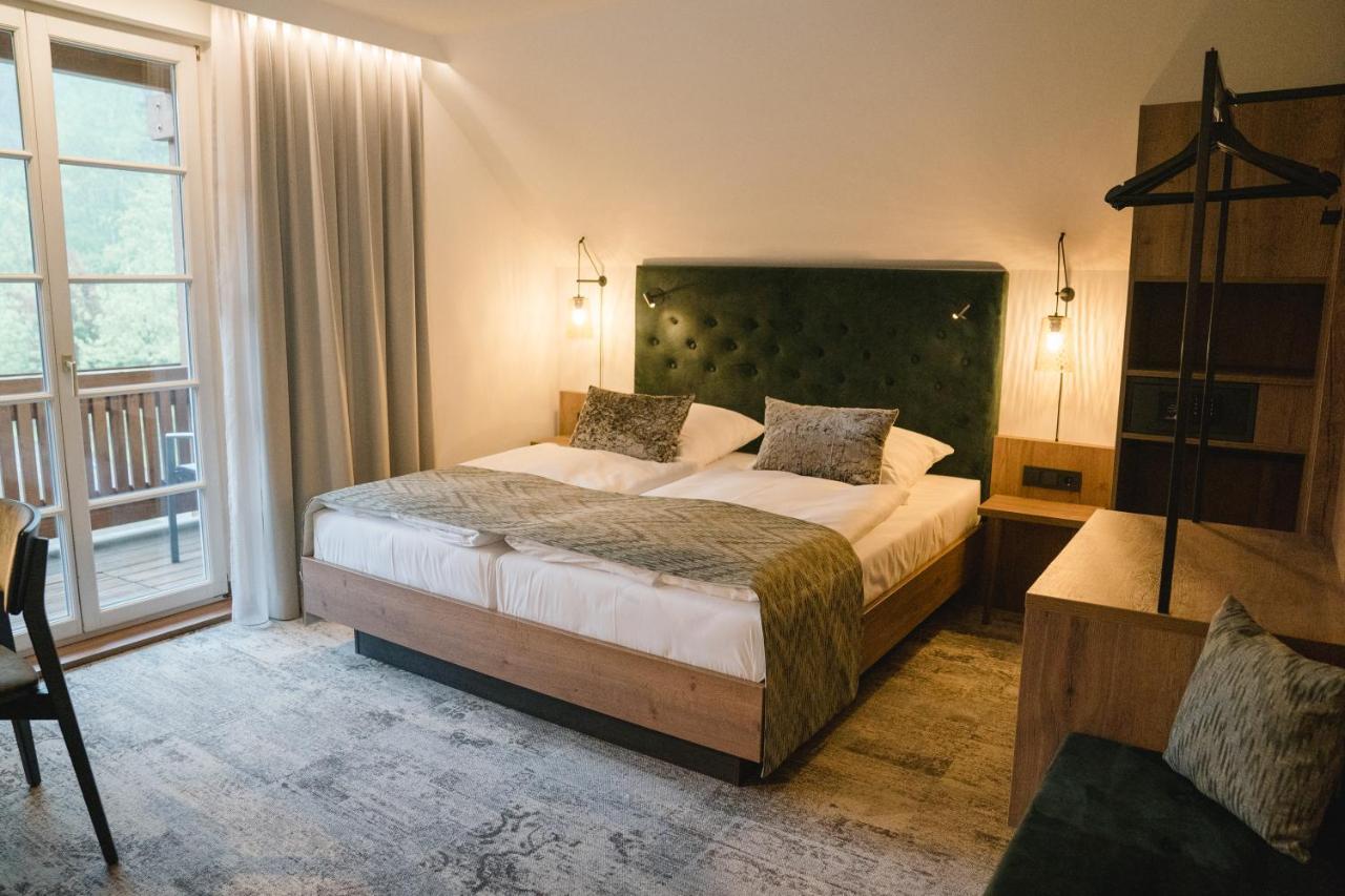 ลันด์โฮเต็ล เฮียร์เชิน Hotel Oberwolfach ภายนอก รูปภาพ